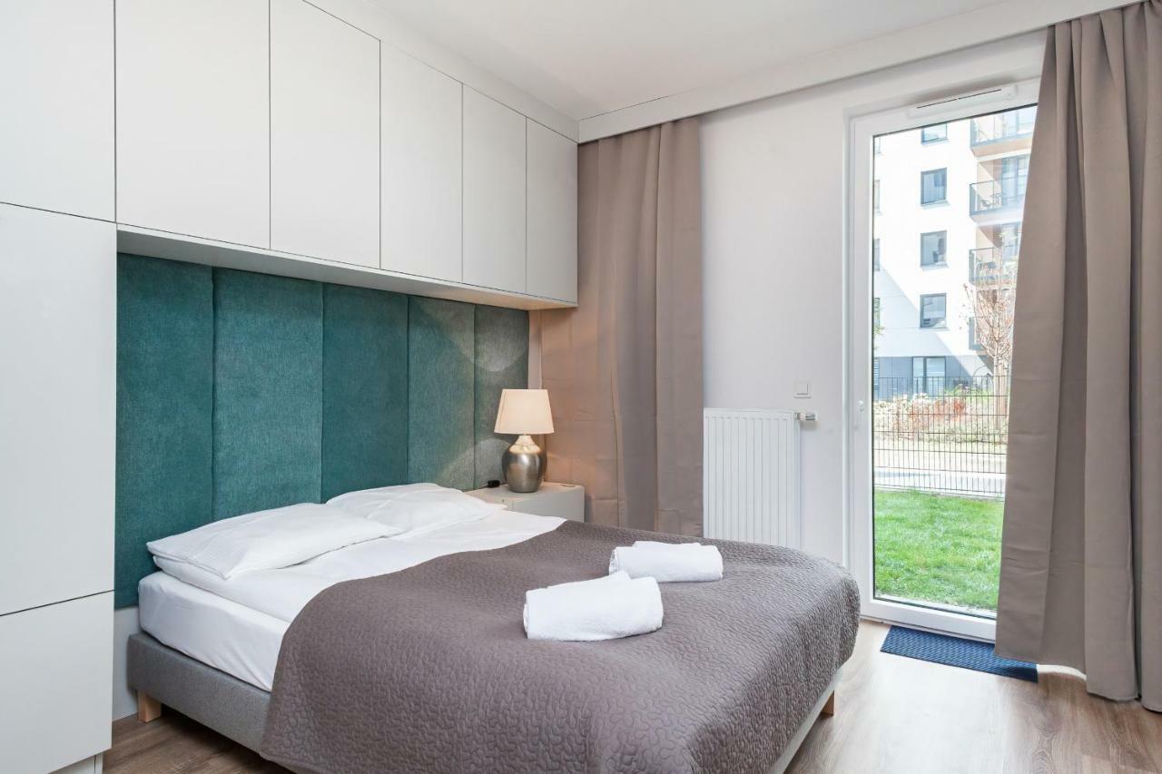 Fort Wola Apartments Warsaw By Noclegi Renters 外观 照片